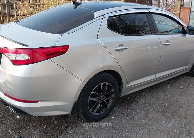 Kia K5 2012 — photo 5