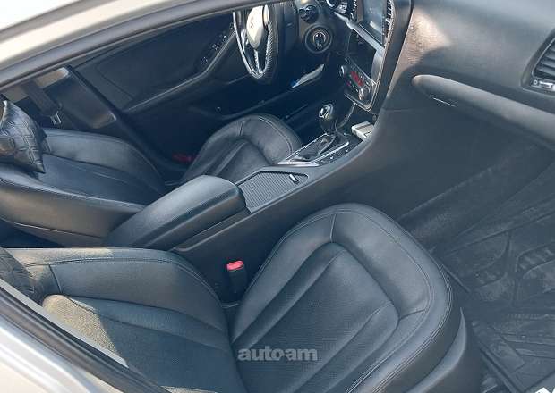 Kia K5 2012 — photo 14