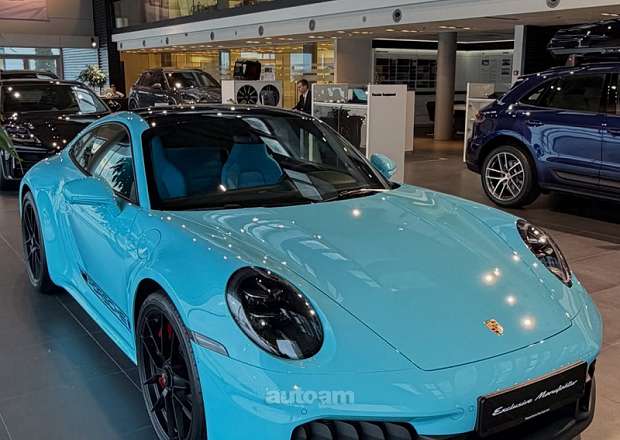 Porsche 911