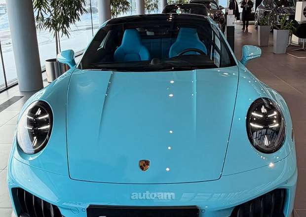 Porsche 911