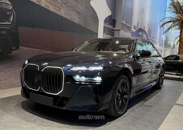 BMW 760