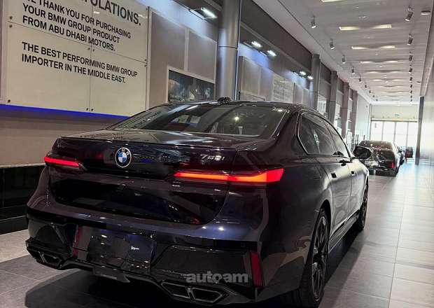 BMW 760