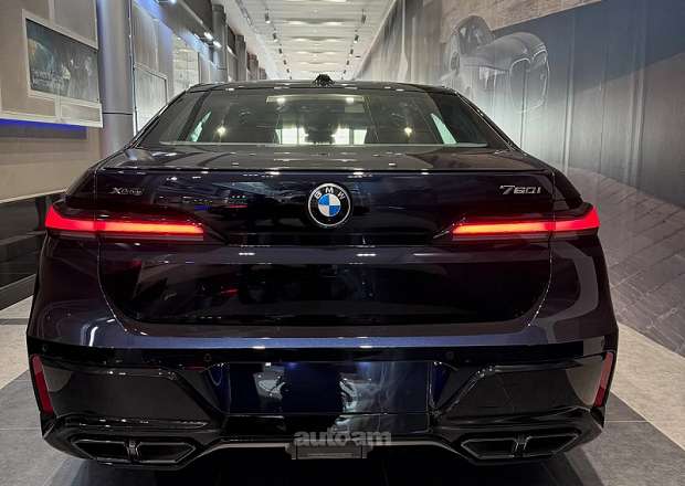 BMW 760