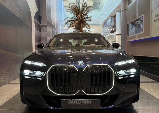 BMW 760