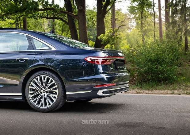 Audi A8