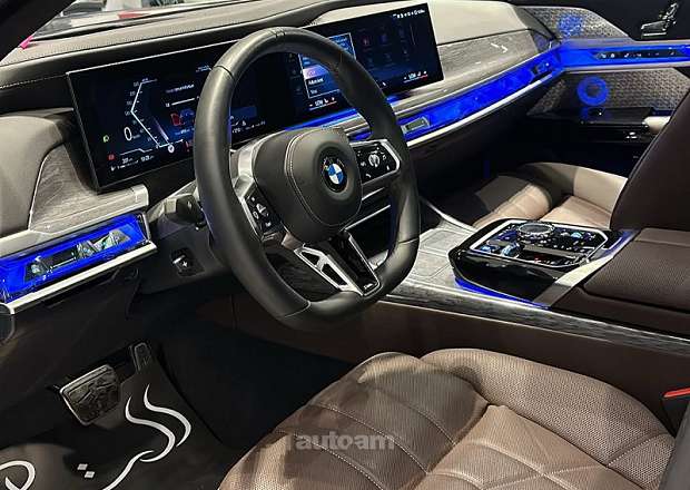 BMW 740