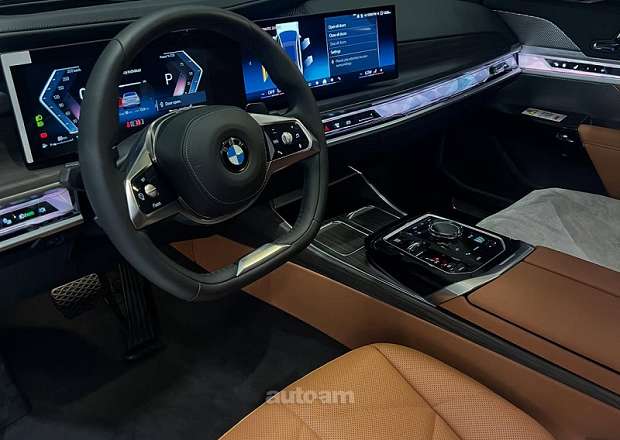 BMW 740