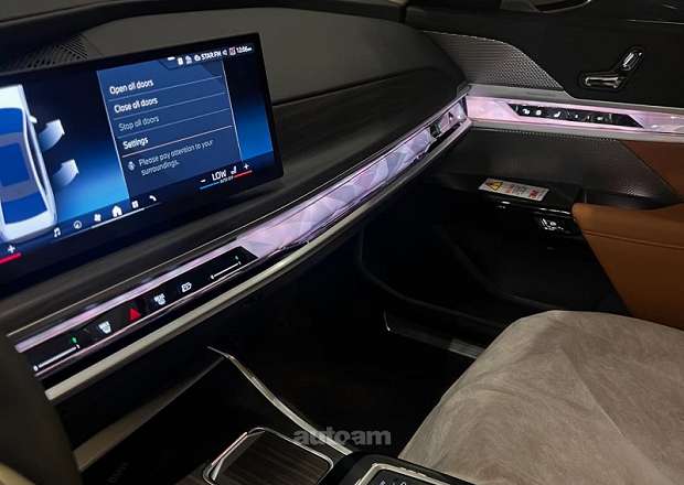 BMW 740