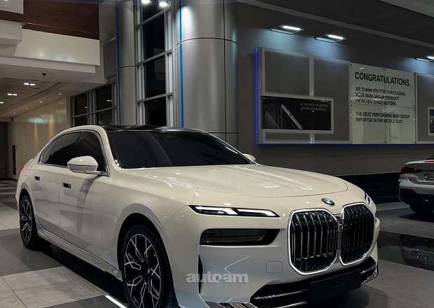 BMW 740