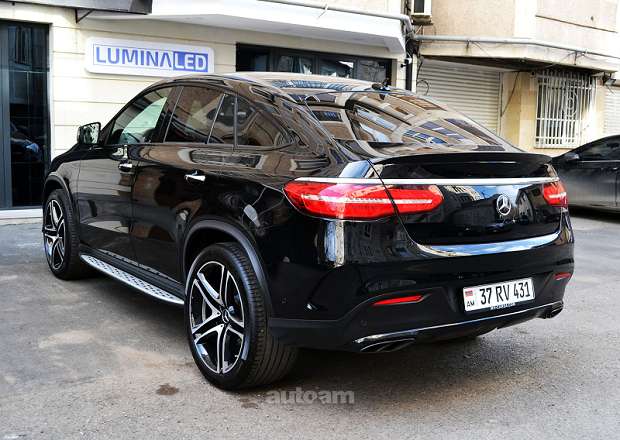 Mercedes-Benz GLE 43 AMG 2018 — լուսանկար 15