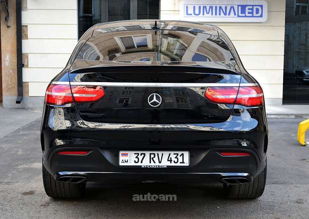 Mercedes-Benz GLE 43 AMG 2018 — լուսանկար 14