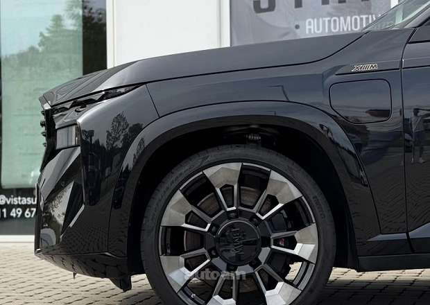 BMW XM