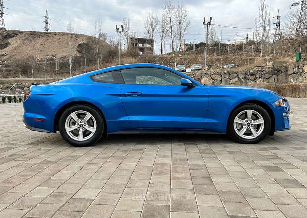 Ford Mustang 2019 — լուսանկար 2