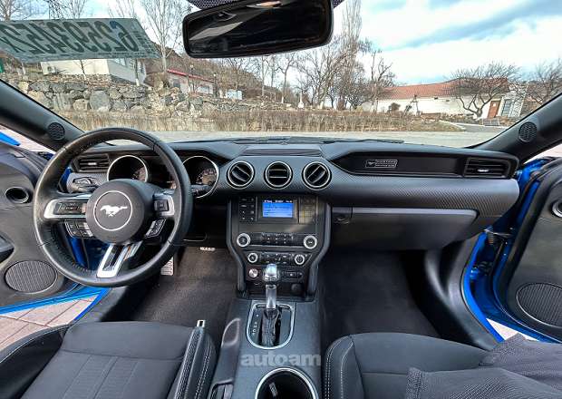 Ford Mustang 2019 — լուսանկար 9