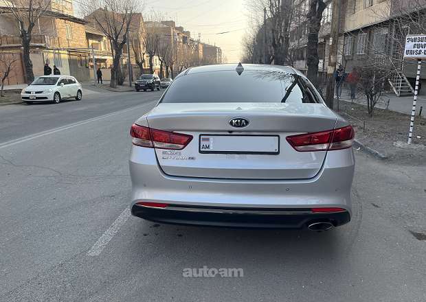 Kia Optima 2018 — լուսանկար 4