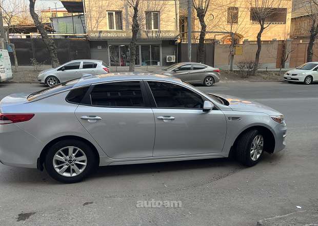 Kia Optima 2018 — լուսանկար 6