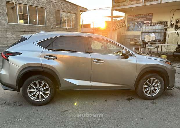 Lexus NX Turbo 2019 — photo 8