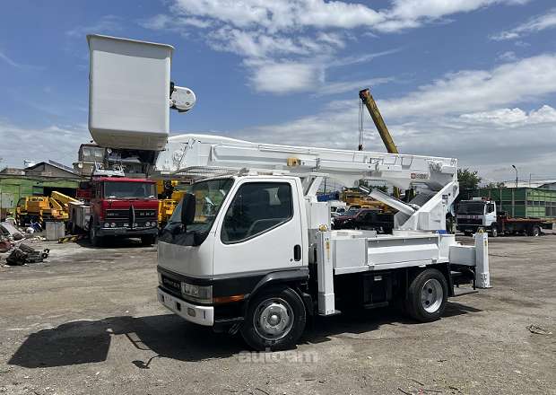 Mitsubishi Canter 2002 — լուսանկար 2