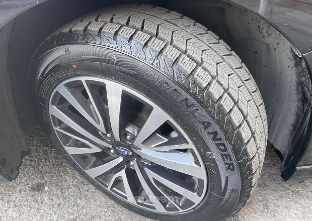 Subaru Legacy 2018 — photo 13