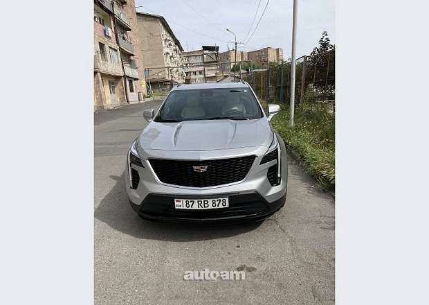 Cadillac XT4