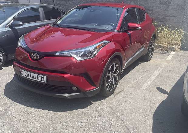 Toyota C-HR 2018 — լուսանկար 2