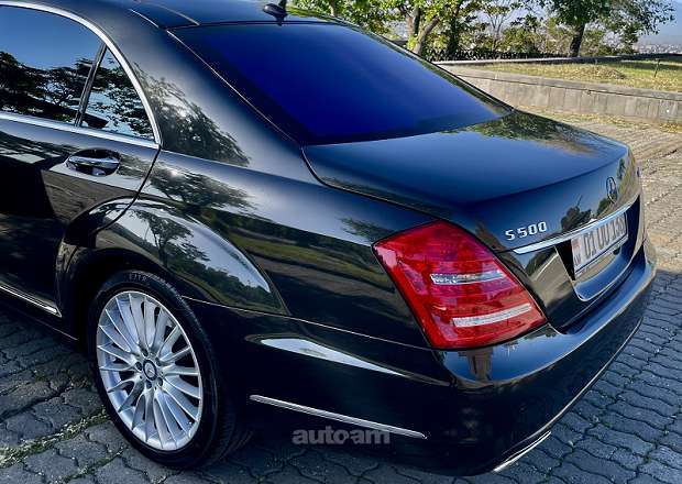 Mercedes-Benz S 500