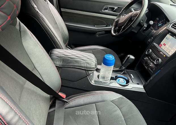 Ford Explorer 2019 — photo 11
