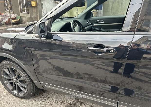 Ford Explorer 2019 — photo 7