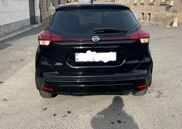 Nissan Kicks