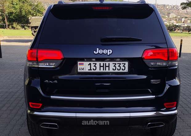 Jeep Grand Cherokee 2018 — լուսանկար 5