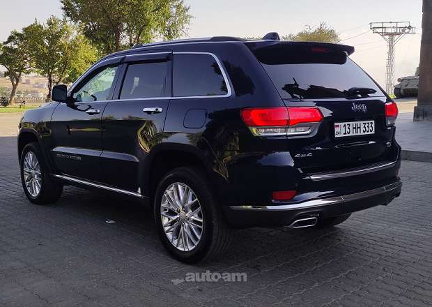 Jeep Grand Cherokee 2018 — լուսանկար 6