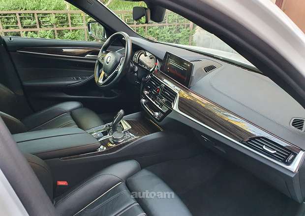 BMW 530 2017 — լուսանկար 6