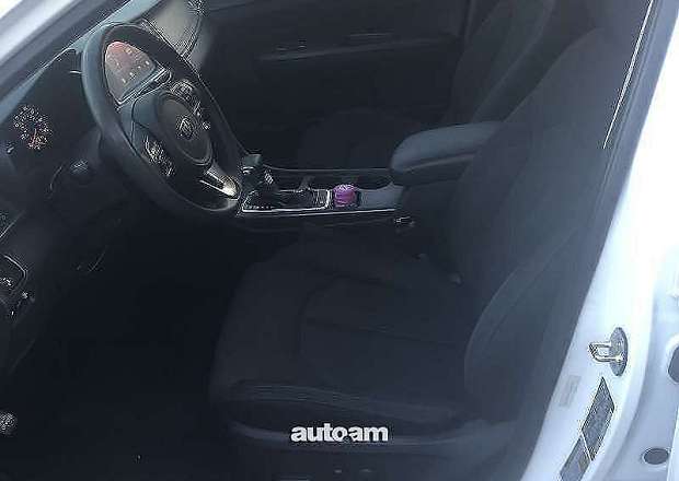 Kia Optima 2018 — լուսանկար 9