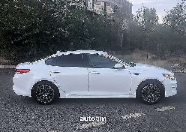 Kia Optima 2018 — լուսանկար 7