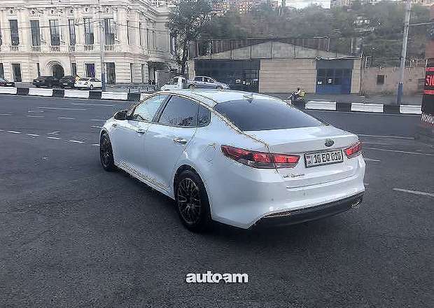 Kia Optima 2018 — լուսանկար 4