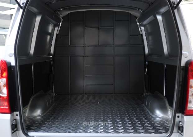 WULING G100 Cargo Van