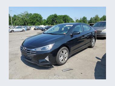 Hyundai Elantra  2020 