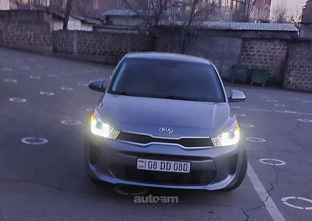 Kia Rio 2020 — photo 1