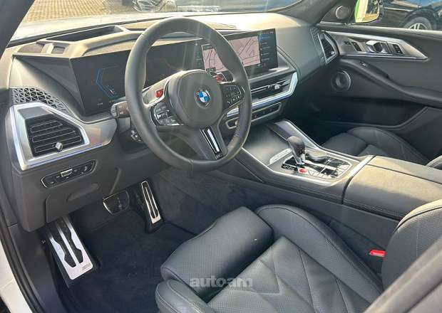BMW XM