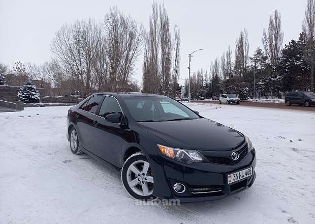 Toyota Camry 2014 — լուսանկար 8