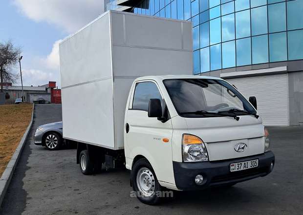 Hyundai H 100 2010 — լուսանկար 1