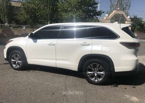 Toyota Highlander 2015 — photo 8