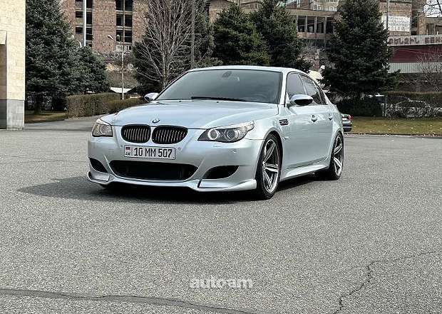 BMW M5 2006 — լուսանկար 1