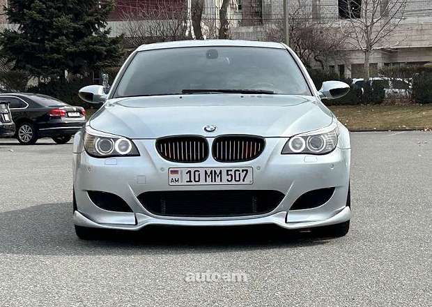 BMW M5 2006 — լուսանկար 3