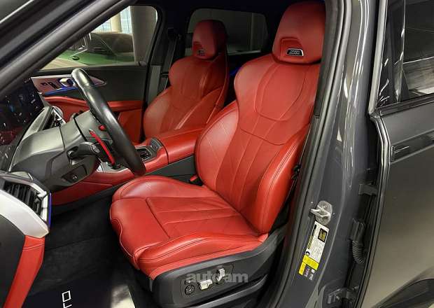 BMW XM