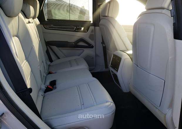 Porsche Cayenne 2022 — լուսանկար 6