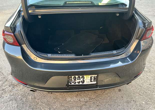 Mazda 3 2021 — photo 9