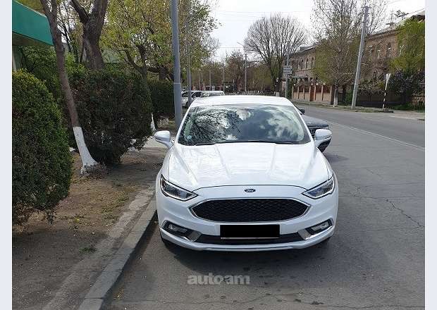 Ford Fusion 2017 — լուսանկար 1