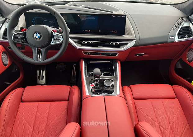 BMW XM