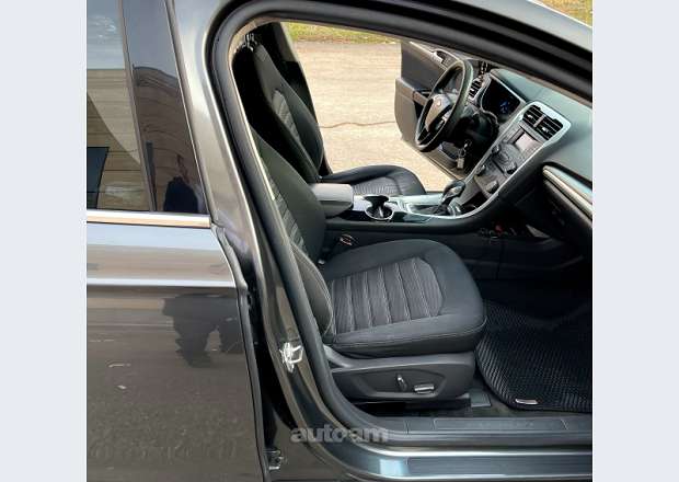 Ford Fusion 2016 — photo 6